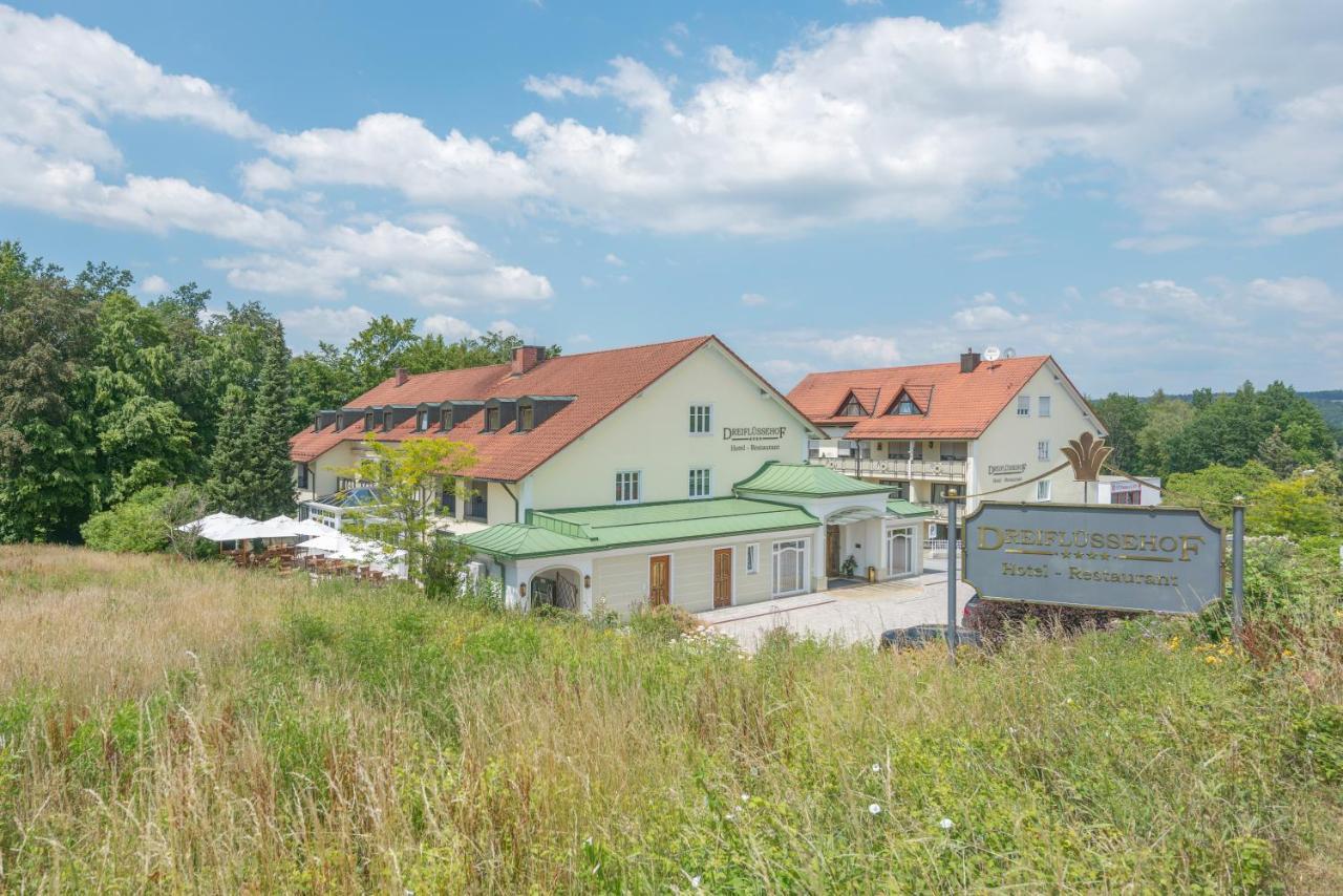 Hotel Dreifluessehof Gaestehaus Passau Exterior foto